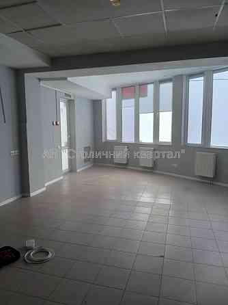 Оренда торгове приміщення на Ахматової Анни вул., 14А приміщень - 1, поверх - 2/2 Kiev