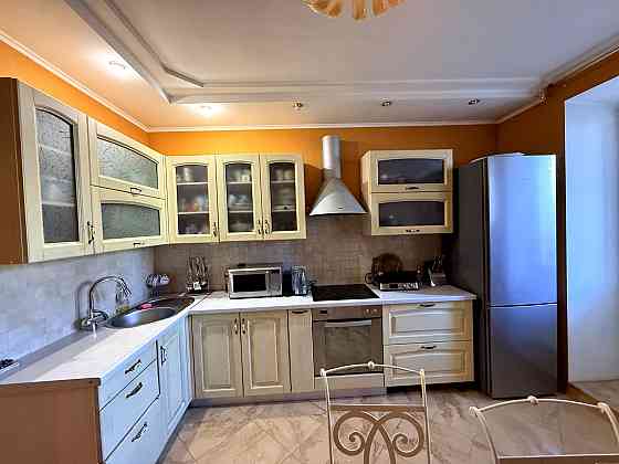 Продаж Квартира 2-кімнатна, 2/25 поверх на Голосіївська вул., д. 13-А Київ