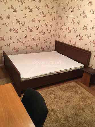 Продаж Квартира 3-кімнатна, 2/5 поверх на вул. Тринклера в'їзд Kharkiv