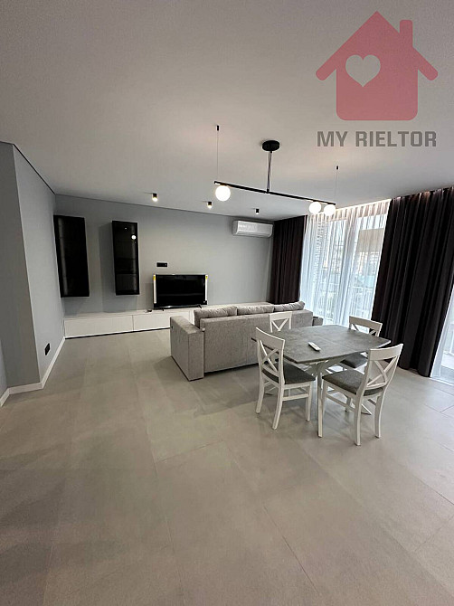 Продаж Квартира 1-кімнатна, 5/9 поверх на Легоцького Ужгород - фото 1