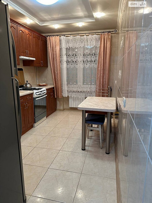 Оренда Квартира 3-кімнатна, 3/9 поверх на Юрія Шевельова, 49/20 Київ - фото 2