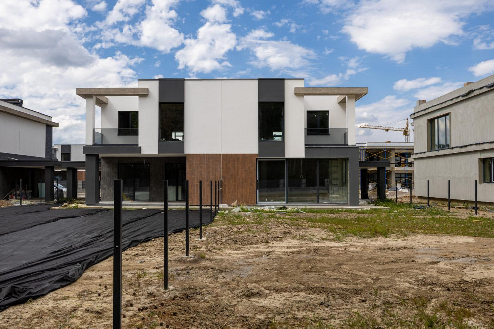 Продаж 2-поверховий Будинок з ділянкою 5 сот 144 кв.м 3 кімн. на Дзеркальна вул. Конопниця - фото 3