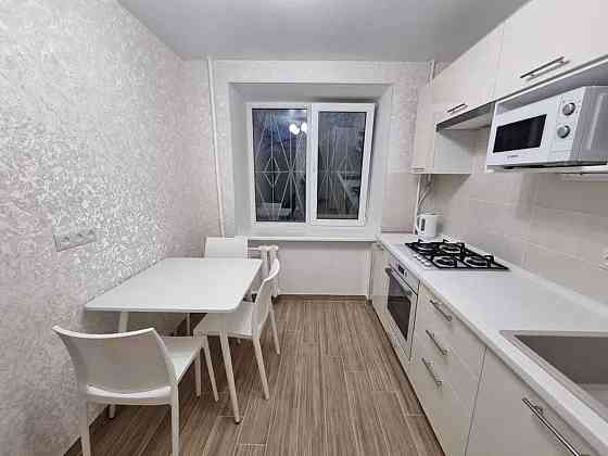 Оренда Квартира 2-кімнатна, 2/9 поверх на пр. Победы Київ