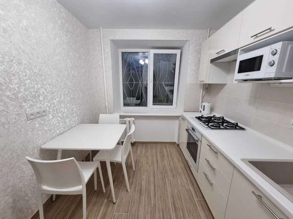 Оренда Квартира 2-кімнатна, 2/9 поверх на пр. Победы Київ - фото 1