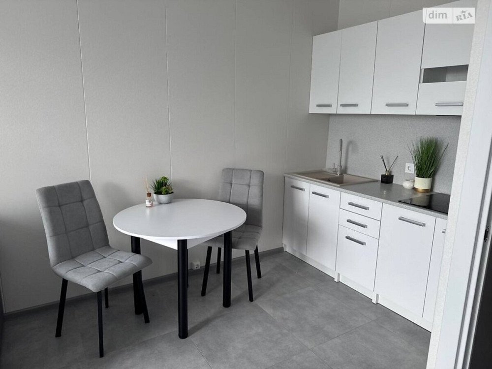 Оренда Квартира 1-кімнатна, 26/26 поверх на Миколи Бажана, 17 Київ - фото 1