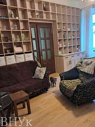 Продаж Квартира 2-кімнатна, 1/3 поверх на вул. Гайдамацька Львов