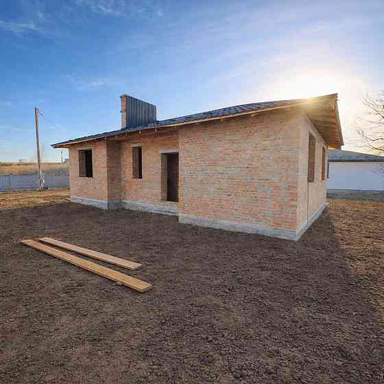 Продаж Будинок 3-кімнатний на вул. Сонячна Біла Криниця