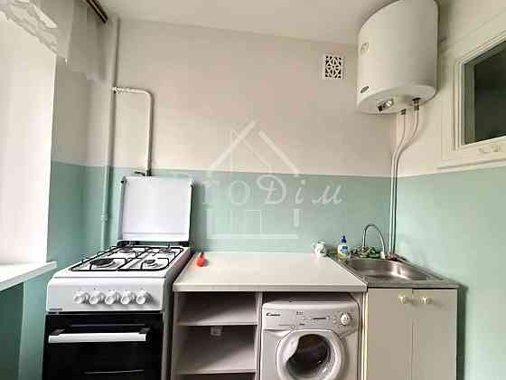 Оренда Квартира 1-кімнатна, 3/5 поверх на Дегтярівська вул., 431 Київ