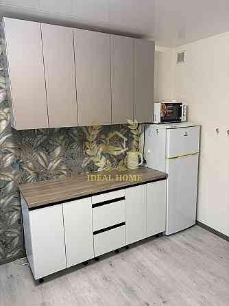 Продаж Квартира 1-кімнатна, 1/5 поверх на Братиславская ул., 8А Киев