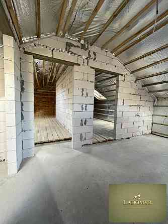 Продаж Будинок 4-кімнатний на вул. Київська Ровно