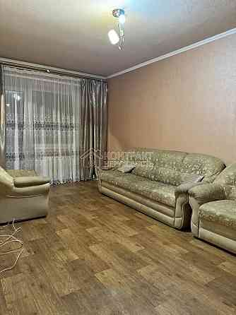 Продаж Квартира 3-кімнатна, 5/5 поверх на вул. Олександрівський Харьков