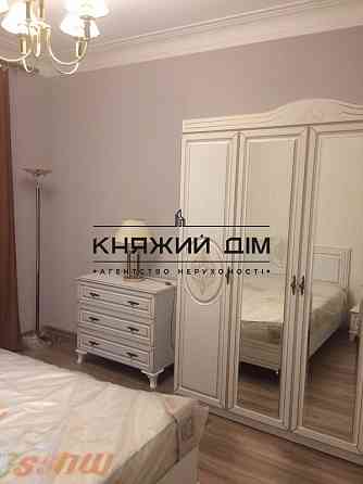 Продажа раздельной 2-х к. кв. в центре м. Крещатик 1 минута. № 21119950 Київ