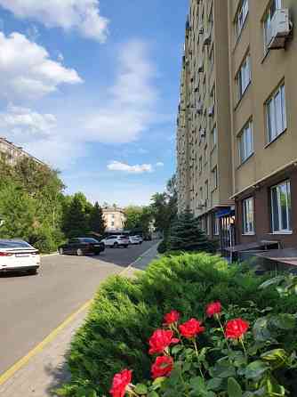 Продаж Квартира 3-кімнатна, 9/10 поверх на Малиновского Маршала ул., 48а Дніпро