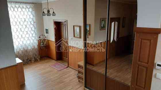 Продаж Будинок 5-кімнатний на вул. Вокзальна Харьков