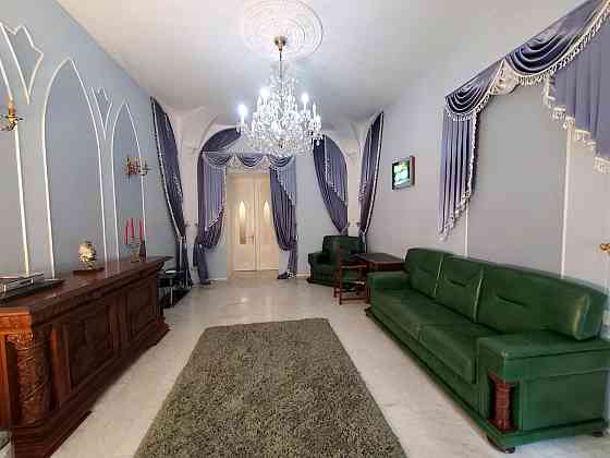 Продаж Квартира 6-кімнатна, 1/5 поверх на Саксаганського вул., д. 22-Б Kiev