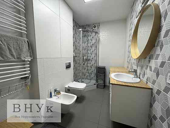 Продаж Квартира 4-кімнатна, 4/5 поверх на вул. Лисенка М. Ternopil'