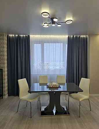 Продаж Квартира 3-кімнатна, 11/14 поверх на вул. Героїв Харкова Харьков