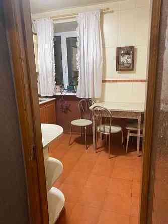 Оренда Квартира 2-кімнатна, 4/5 поверх на пр. Валерия Лобановського, 35 Kiev