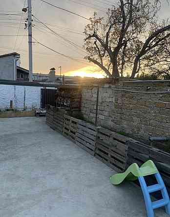 Продам 5.5 соток землі з будинком під реконструкцію на Черемхах Одесса