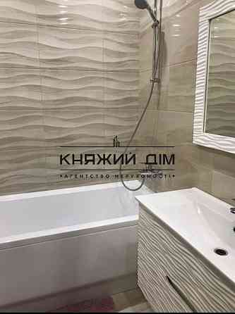 Оренда Квартира 2-кімнатна, 23/25 поверх на Пчелки Елены ул. Kiev