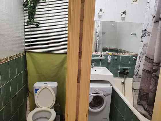 Оренда Квартира 1-кімнатна, 1/9 поверх на Тулузи, 16 Киев