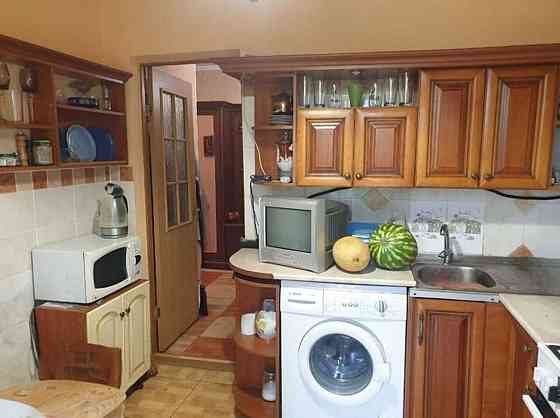 Продаж Квартира 2-кімнатна, 3/3 поверх на Геофізиків, 1 Киев