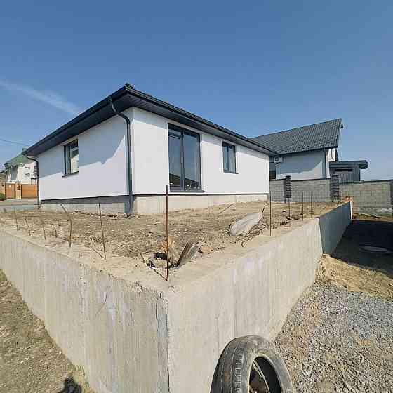 Продаж Будинок 3-кімнатний на вул. Травнева Била Криниця