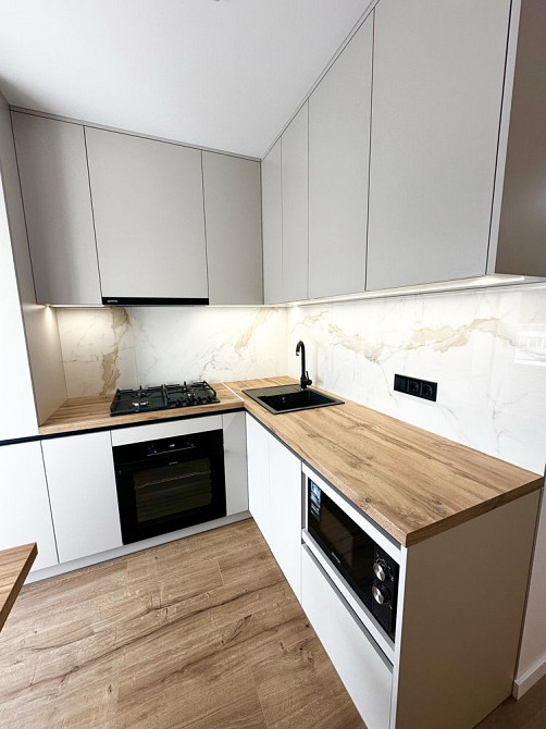 Продаж Квартира 1-кімнатна, 8/9 поверх на Берестейський вул., д. 19 Київ - фото 3