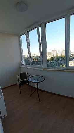Оренда Квартира 1-кімнатна, 12/17 поверх на Харківське шосе, 15а Kiev