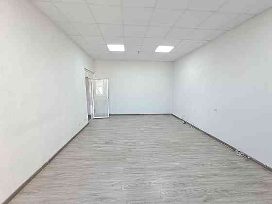 Оренда приміщення вільного призначення на Крушельницької С. вул., 1 поверх - 3/6 Тернопіль