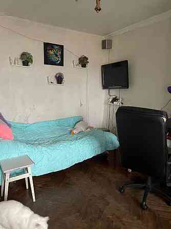 Продаж Квартира 1-кімнатна, 6/9 поверх на Вереснева, 5 Киев