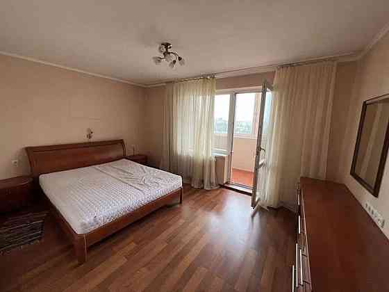 Оренда Квартира 2-кімнатна, 12/25 поверх на бул. Дарницкий, 8 Київ