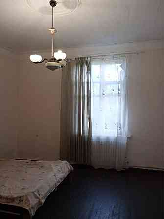 Продаж Квартира 4-кімнатна, 4/4 поверх на Новоорловская ул., 2 Дніпро