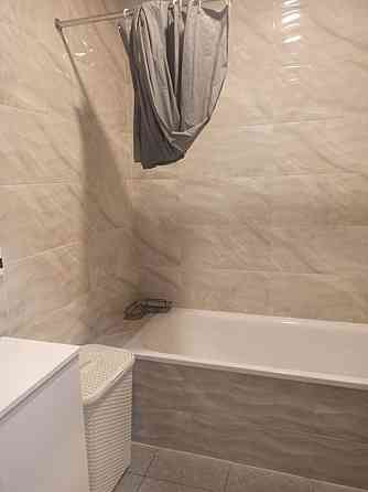 Оренда Квартира 1-кімнатна, 19/24 поверх на Ревуцького, 54б Kiev