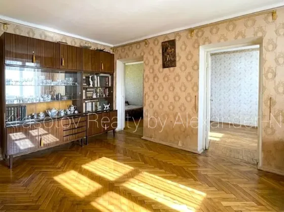 Продаж 3к Квартира 64 кв.м Батанический переулок, 2 Одеса