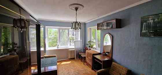 Оренда Квартира 2-кімнатна, 2/5 поверх на Микитенко, 3а Київ