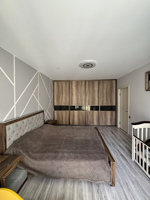 Продаж Квартира 3-кімнатна, 8/12 поверх на Івасюка Ивано-Франковск - изображение 1