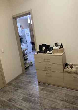 Оренда Квартира 1-кімнатна, 25/25 поверх на ул. Михаила Драгоманова Київ