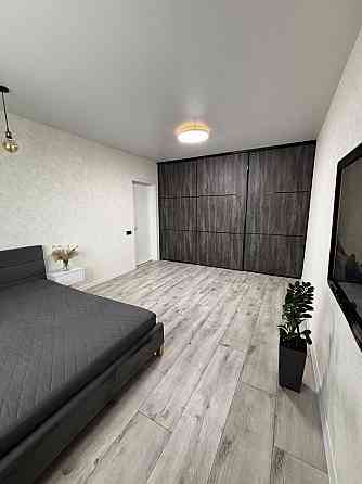 Продаж Квартира 1-кімнатна, 6/12 поверх на Єфремова Академіка вул., д. 7А Київ