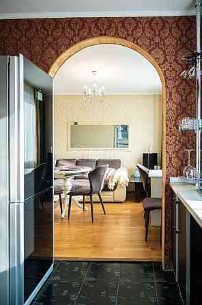 Продаж Квартира 3-кімнатна, 9/9 поверх на вул. Велика Кільцева Харків