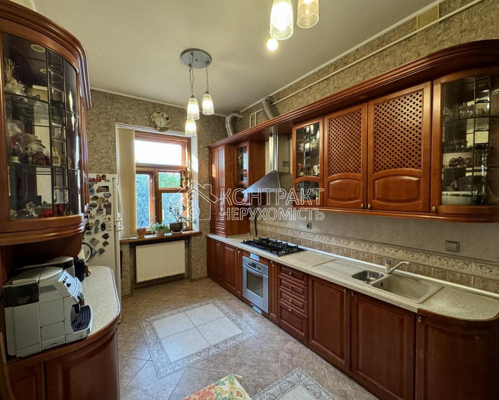 Продаж Квартира 4-кімнатна, 2/5 поверх на вул. Ромена Роллана Харків - фото 1