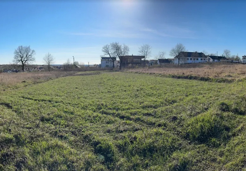 Продаж земельної ділянки 10 соток  - фото 1