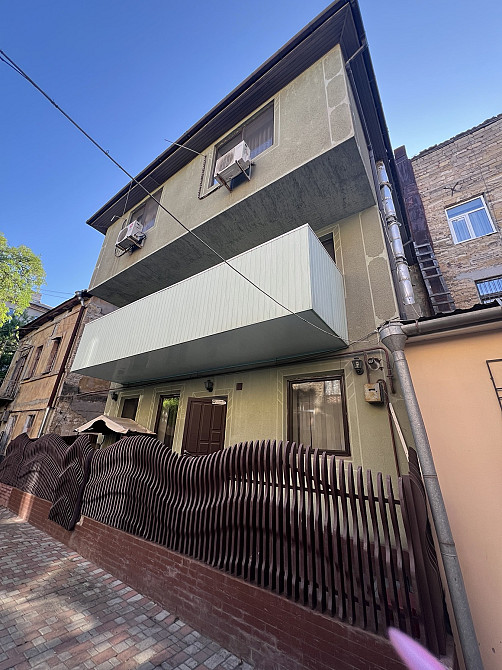 Отдельно стоящий 3-уровневый дом в центре, Базарная / Канатная Одеса - фото 1
