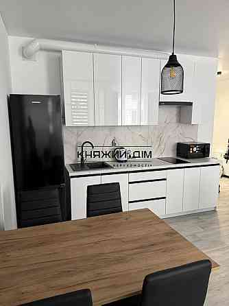 Продаж Квартира 1-кімнатна, 21/25 поверх на Светлая ул. Киев