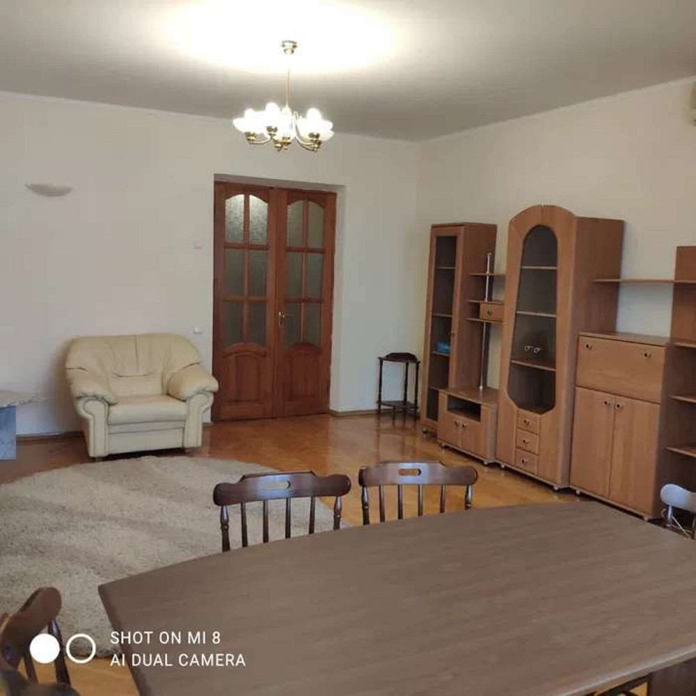 Оренда Квартира 3-кімнатна, 18/18 поверх на ул. Старонаводницкая Киев - изображение 3