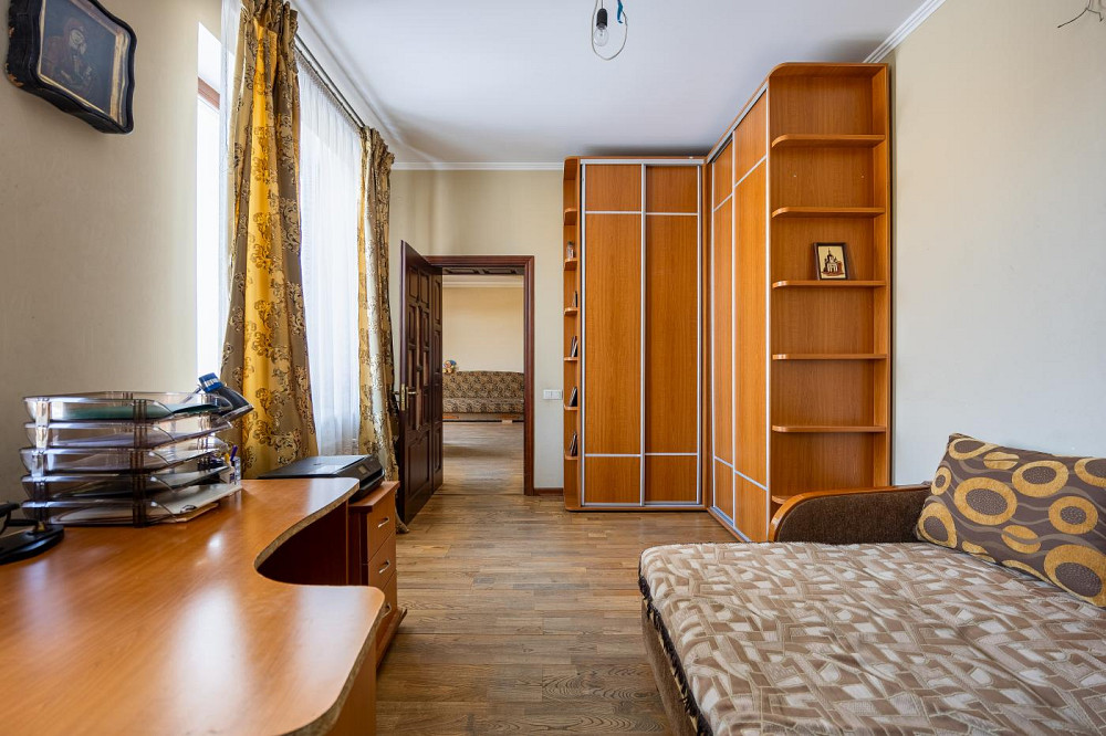 Продаж Будинок 8-кімнатний на вул. Геофізиків Lapaivka - photo 7