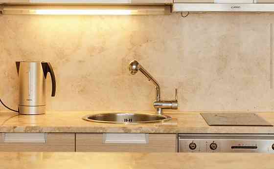 Продаж Квартира 1-кімнатна, 3/6 поверх на Уютная ул., 13 Одеса