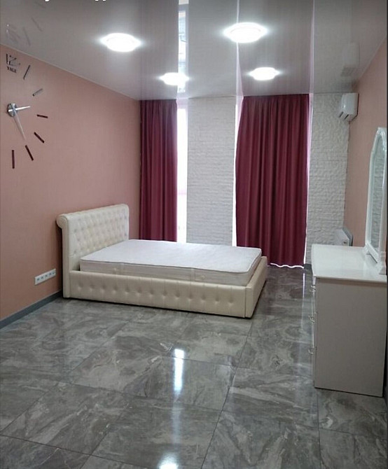 Оренда Квартира 1-кімнатна, 7/25 поверх на Богдановская ул., 7а Kiev - photo 1