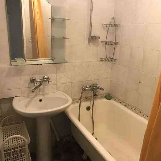 Оренда Квартира 2-кімнатна, 3/4 поверх на ул. Большая Житомирская Киев