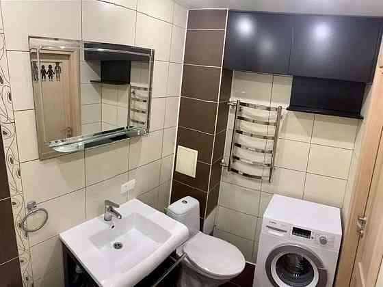 Оренда Квартира 1-кімнатна, 2/9 поверх на пр. Николая Бажана Київ